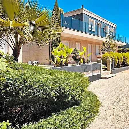 Conde Navio Hotel *